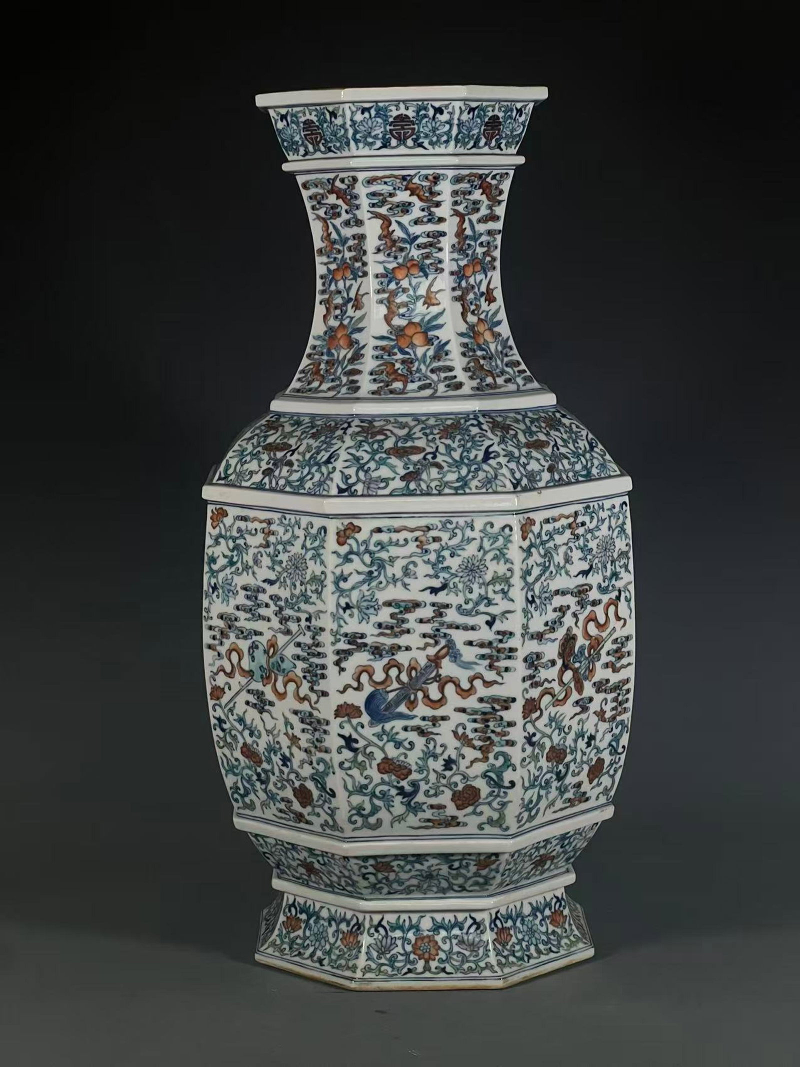 A Huge Doucai Lotus Pattern Vase - 2