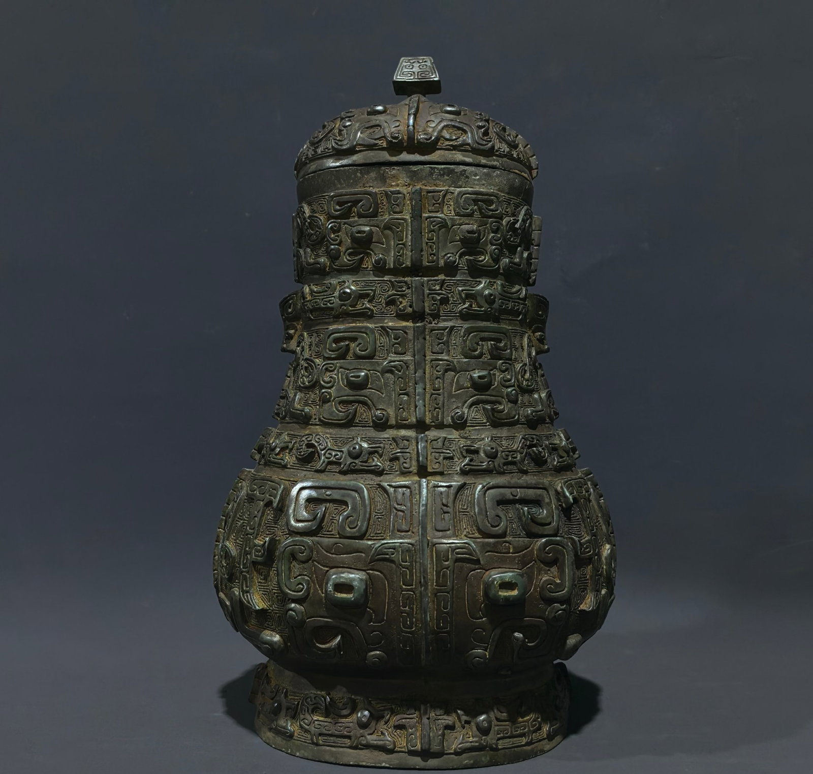 An Archaic Bronze Taotie Pattern Food Vessel (1 of 9)
