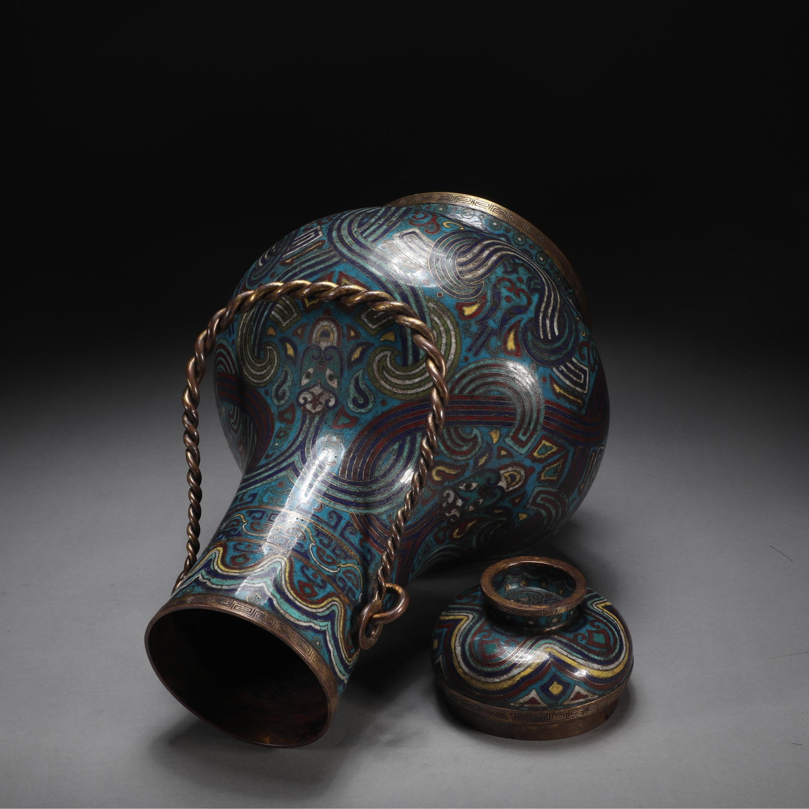 An Exquisite Cloisonne Beast-Face Pattern Loop-Handled Pot - 4