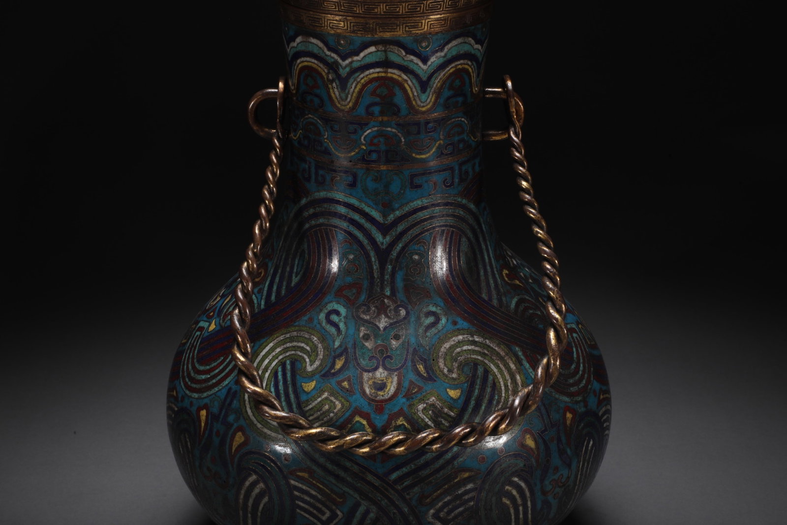 An Exquisite Cloisonne Beast-Face Pattern Loop-Handled Pot - 6