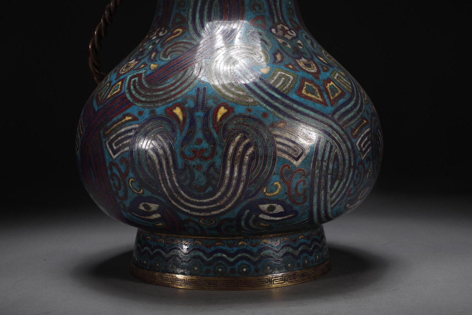 An Exquisite Cloisonne Beast-Face Pattern Loop-Handled Pot - 8