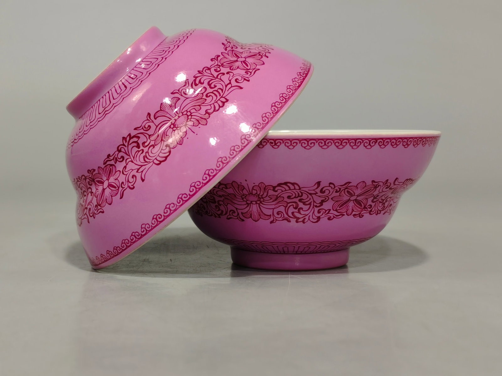 A Pair of Exquisite Famille-Rose Lotus Pattern Bowls: A Pair of Exquisite Famille-Rose Lotus Pattern Bowls,Qing Dynasty,China,Daoguang Six-character Mark,Size:2.2inx4.8in 一对粉彩缠枝莲纹碗中