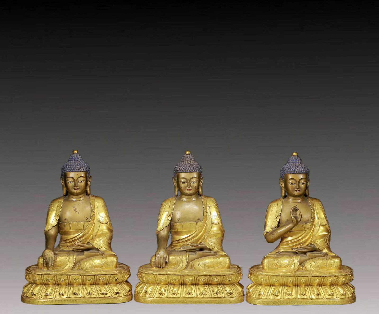 A Set of Solemn Gilt Bronze Statue of Sakyamuni (1 of 17)
