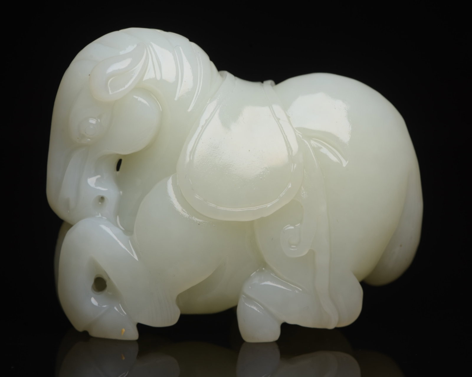 An Exquisite White Jade Horse Ornament (1 of 9)