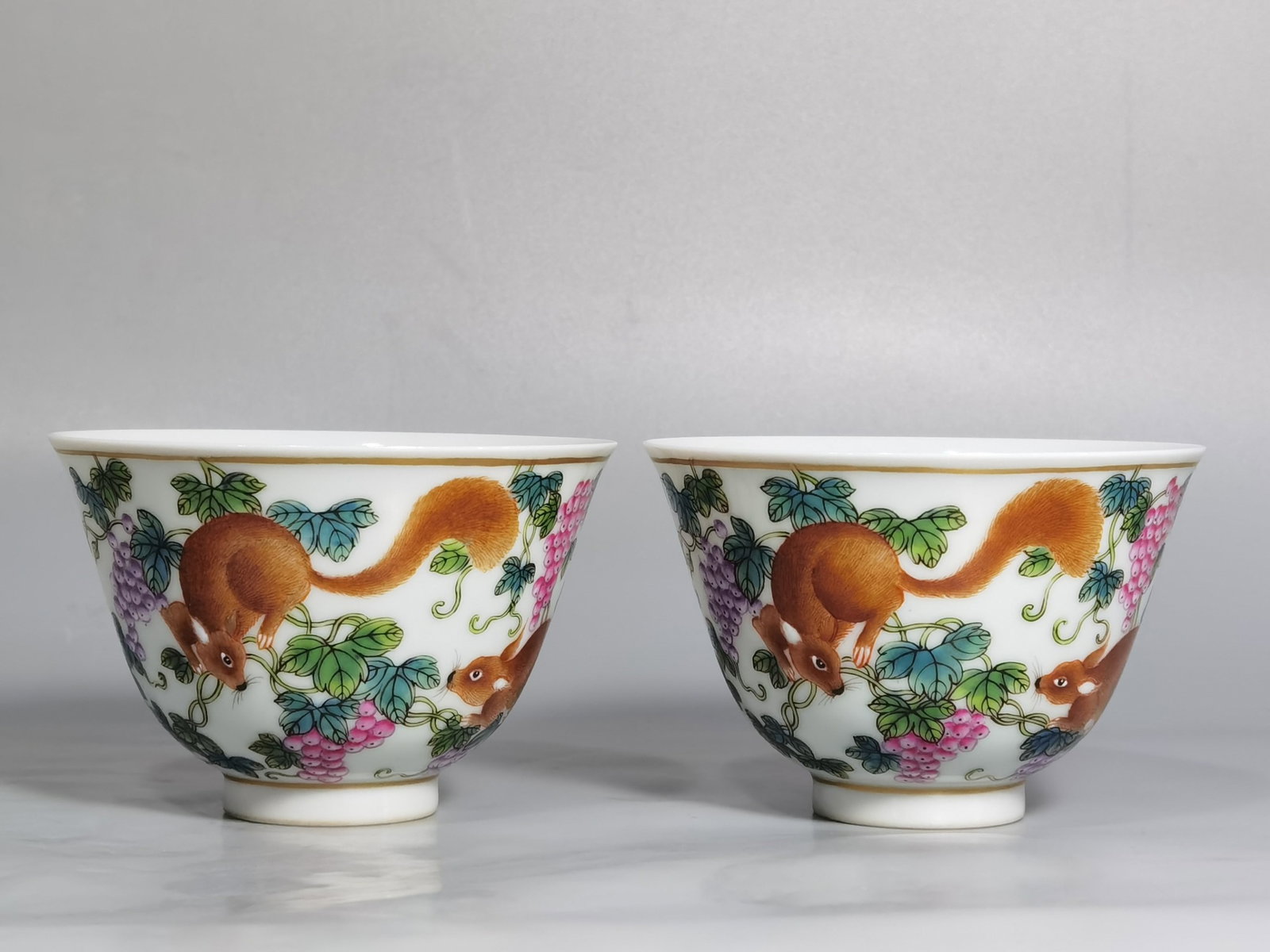 A Pair of Exquisite Squirrel and Grapes Pattern Cups (1 of 9)