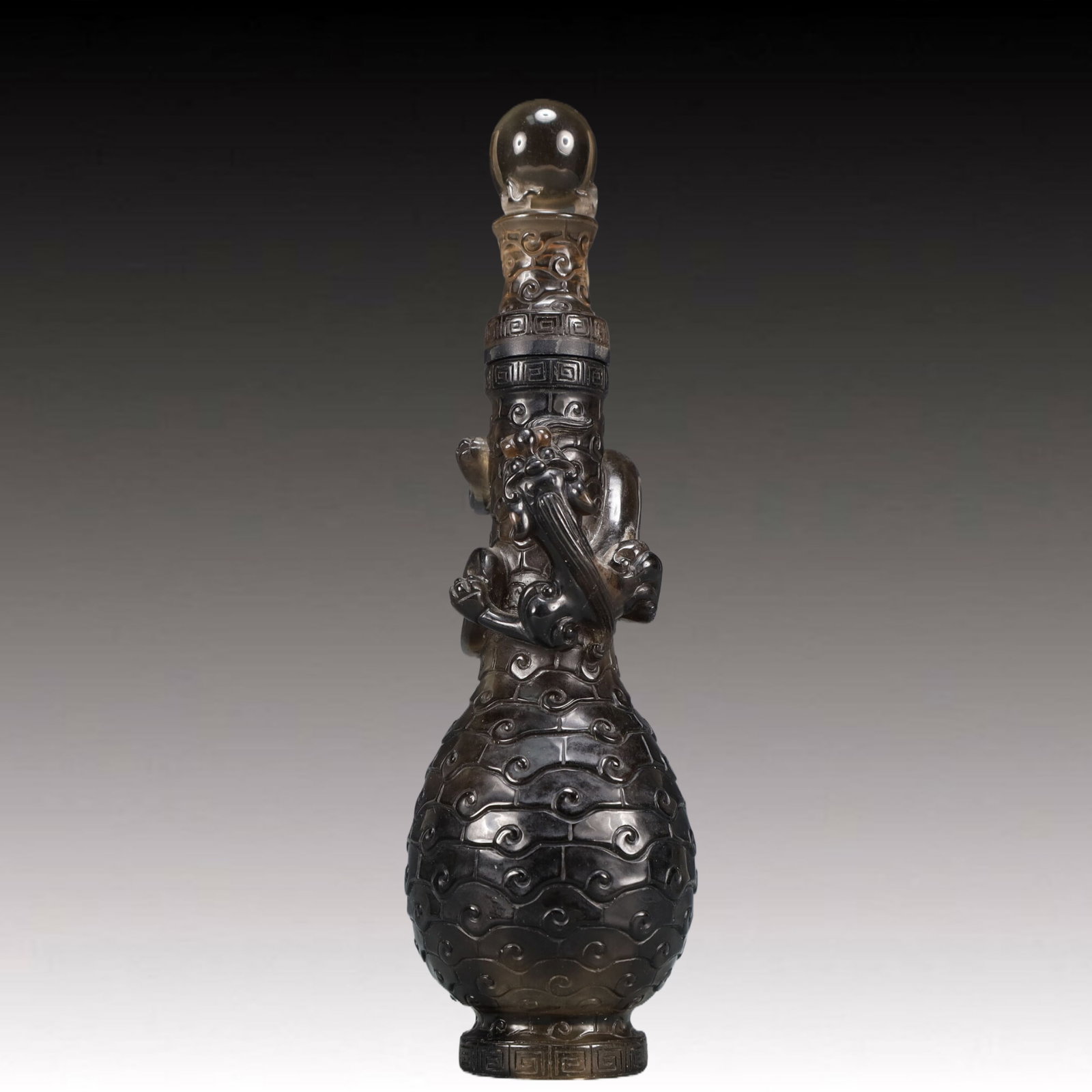 An Exquisite Crystal Auspicious Beast Pattern Vase: An Exquisite Crystal Auspicious Beast Pattern Vase,Qing Dynasty, China,Size:2inx6.9in Weight:250g 水晶瑞兽纹瓶,中国清代
