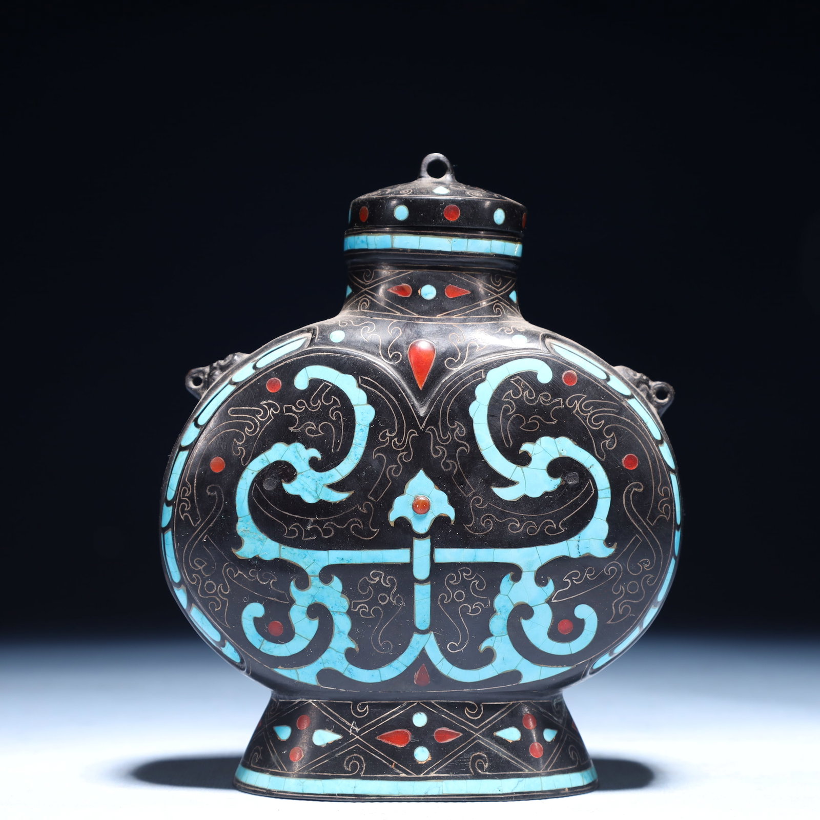 An Exquisite Inlaid Gold and Silver Beast-Ears Pot,Inlaid Turquoise (1 of 9)