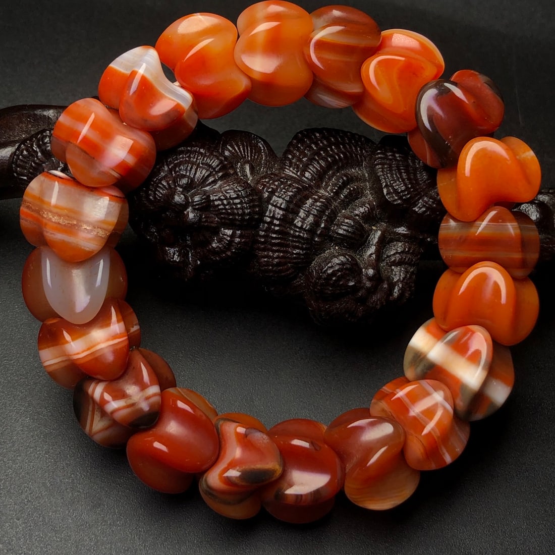 An Exquisite Agate Bracelet - 3