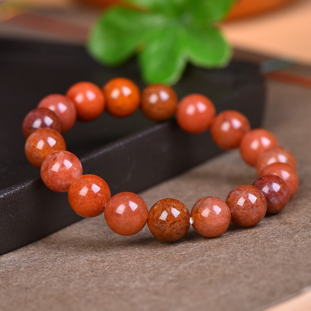 An Exquisite Red Jade Bracelets - 3