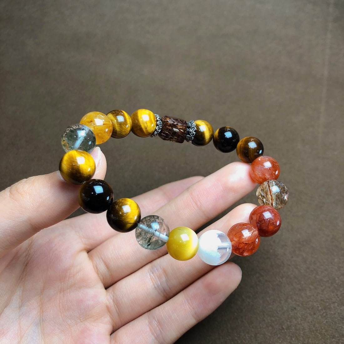 An Exquisite Crystal Bracelets - 5