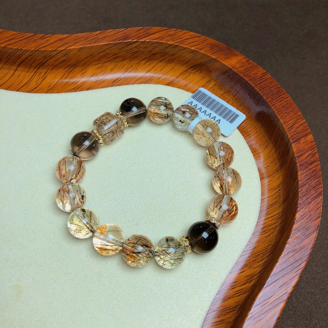 An Exquisite Crystal Bracelet (1 of 2)
