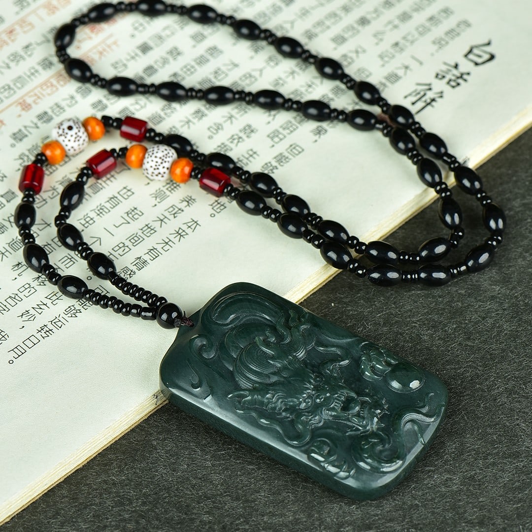 An Exquisite Sapphire Dragon Pattern Pendant - 4