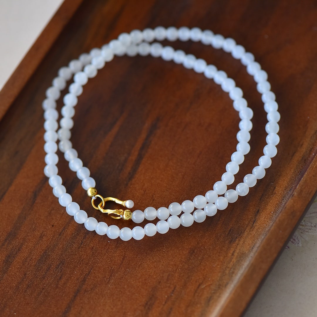 An Exquisite Sterling Silver Inlaid White Jade Necklace: An Exquisite Sterling Silver Inlaid White Jade Necklace,Size:0.2in 纯银镶白玉项链