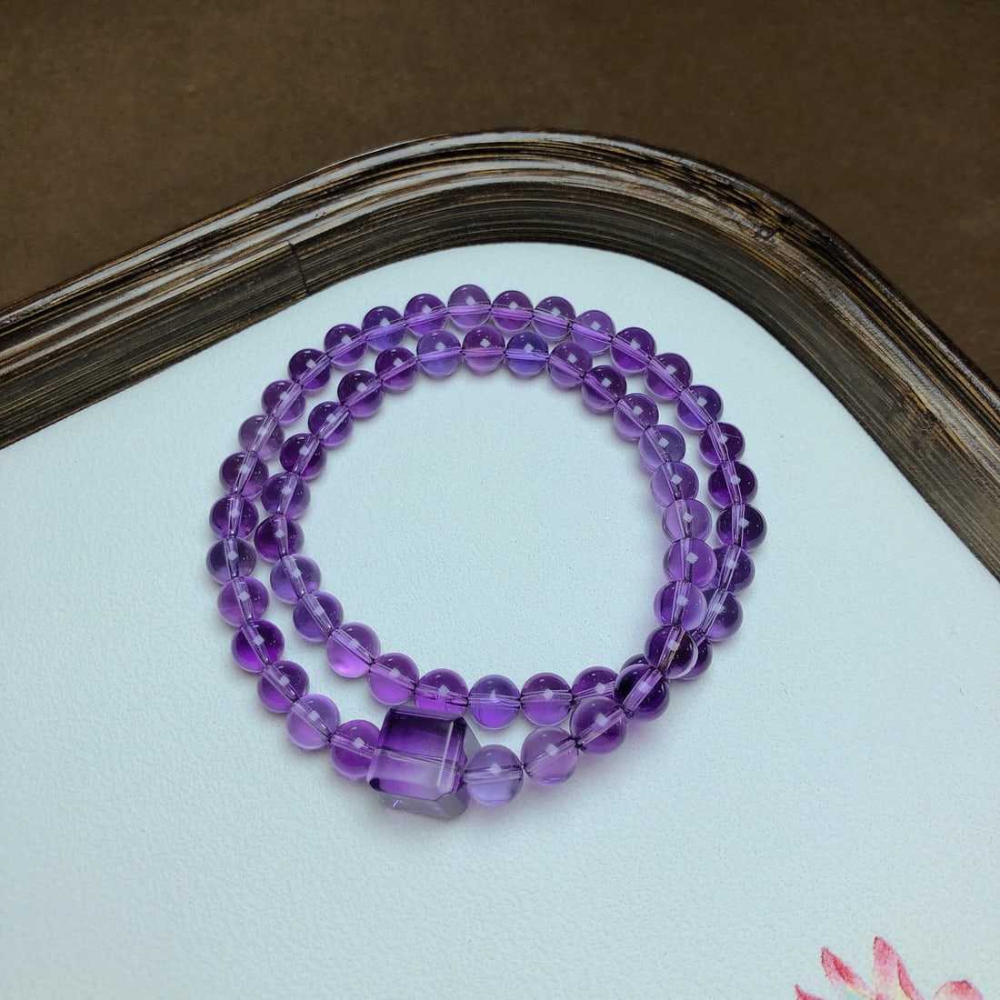 An Exquisite Crystal Bracelet: An Exquisite Crystal Bracelet,Size:0.2in,0.4in,Weight:21.5g 水晶手串