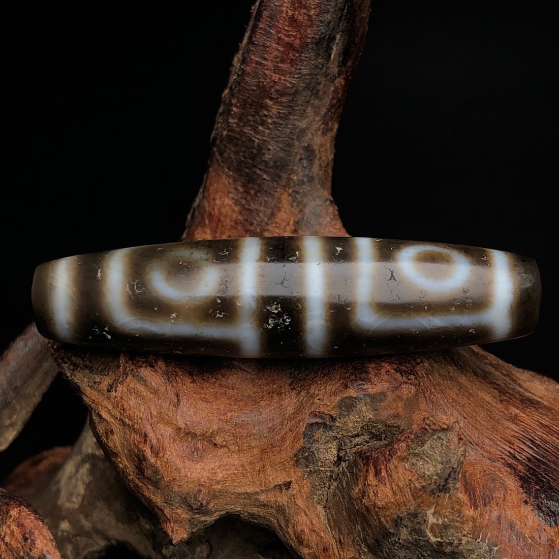 An Exquisite Dzi Bead Pendant - 5