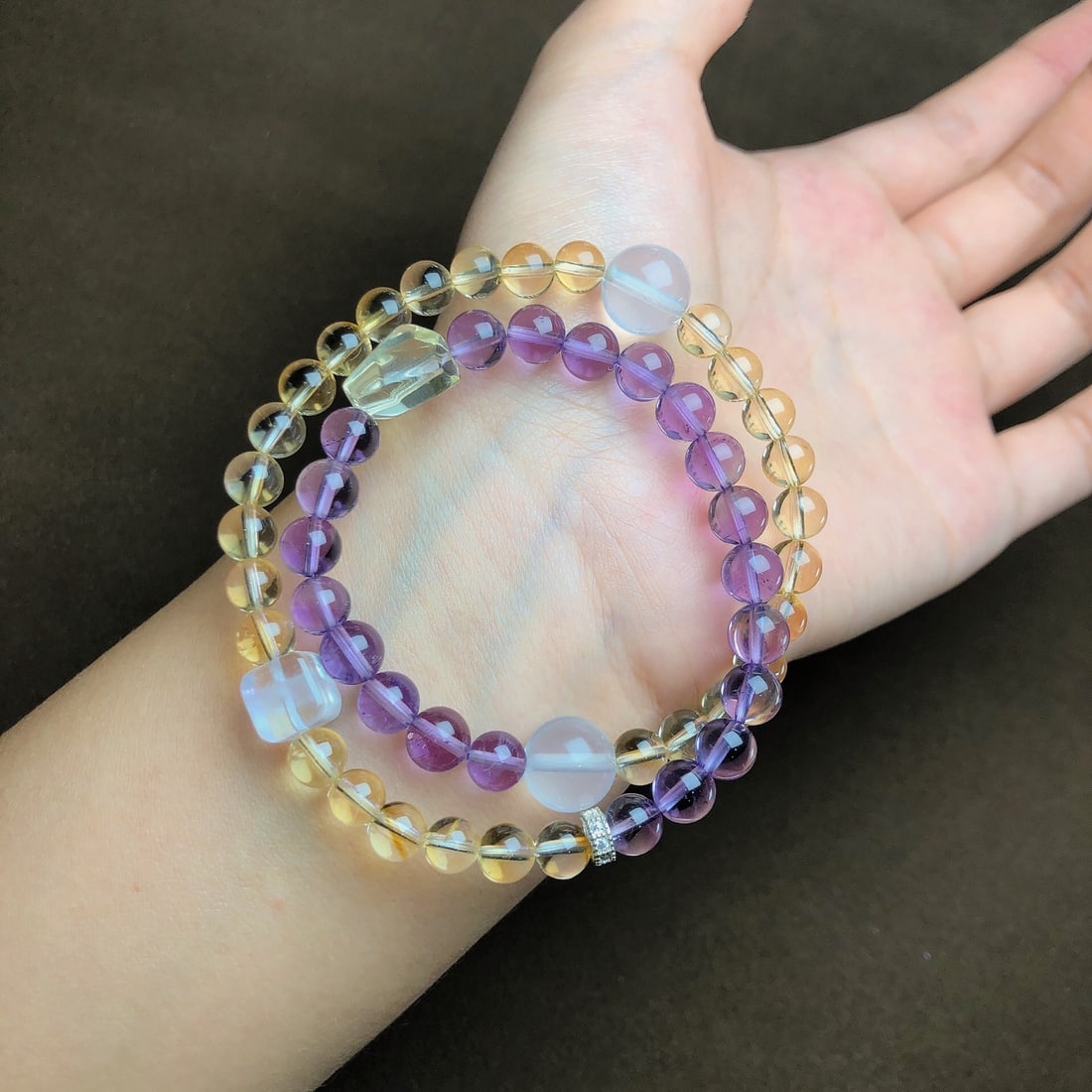 An Exquisite Crystal Bracelets - 6