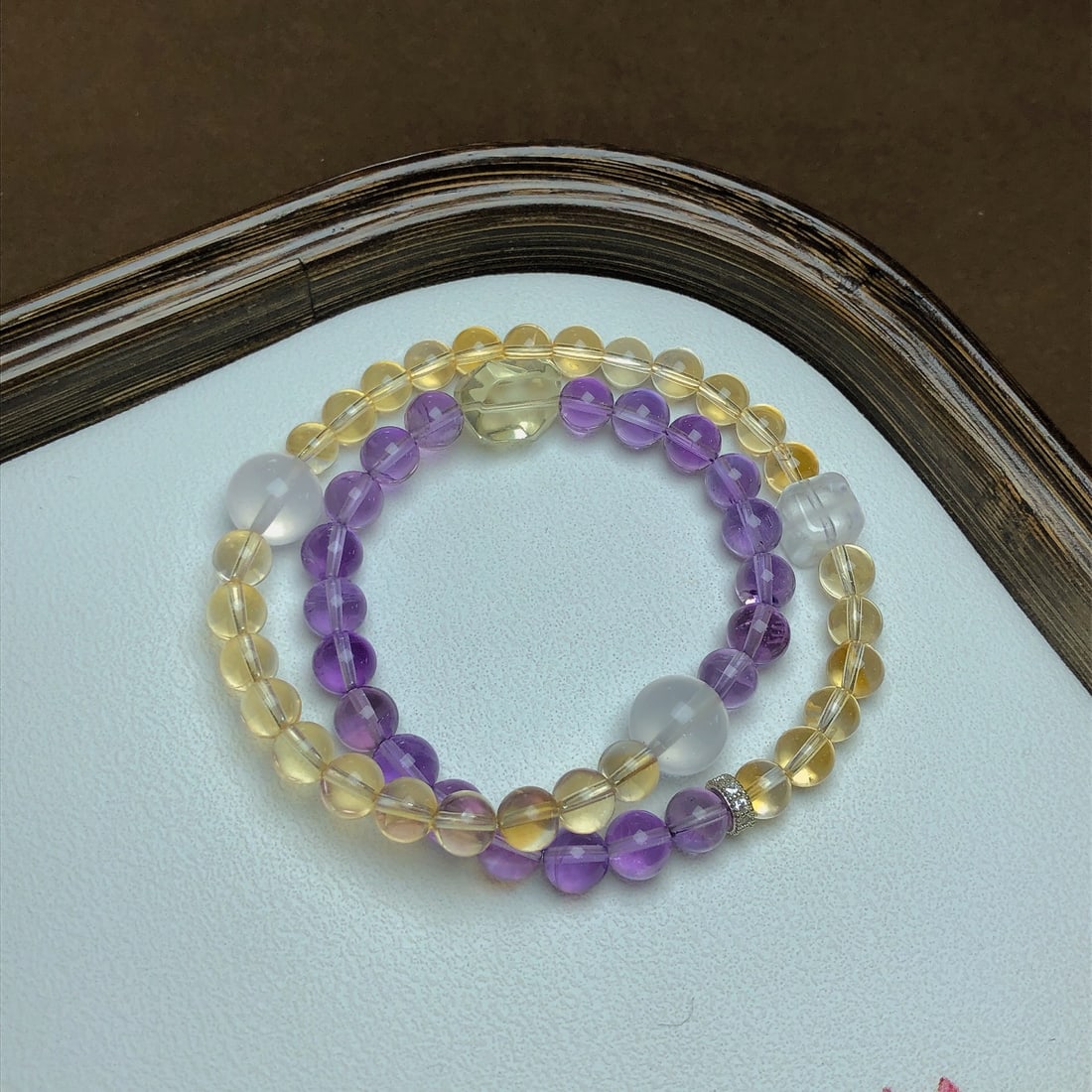 An Exquisite Crystal Bracelets - 7