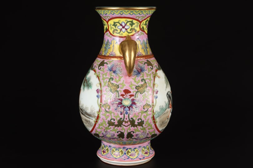 A Exquisite Enamel Auspicious Beast Pattern Double-Ears Vase - 3