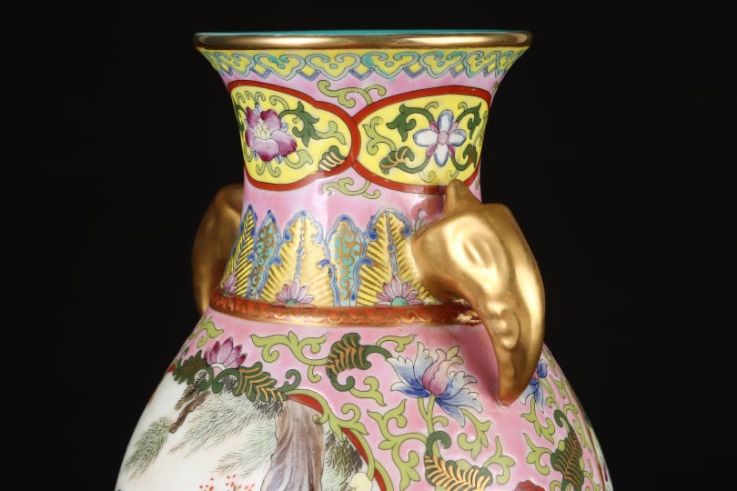 A Exquisite Enamel Auspicious Beast Pattern Double-Ears Vase - 5