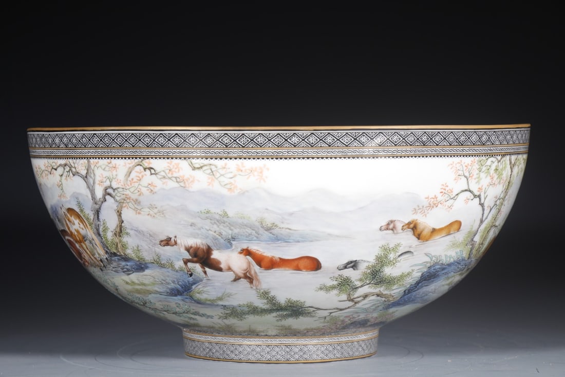 A Exquisite Famille-Rose Horse Pattern Bowl: A Exquisite Famille-Rose Horse Pattern Bowl,Republic of China,With Mark,Size:5.1inx11.2inx4.3in 粉彩马纹碗,民国,带款