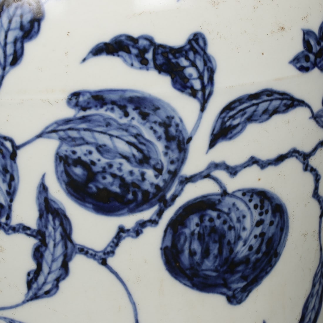 A Exquisite Blue and White Peach Pattern Vase - 6