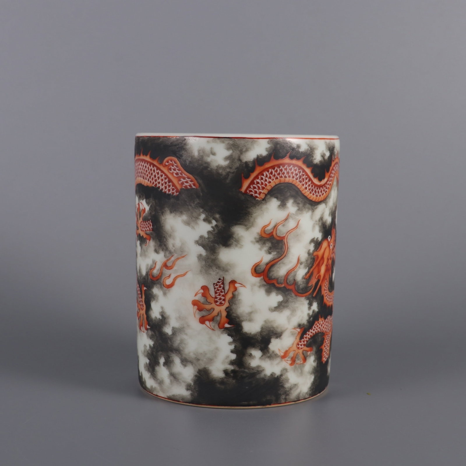 A Exquisite Ink Color Dragon Pattern Brush Pot - 3