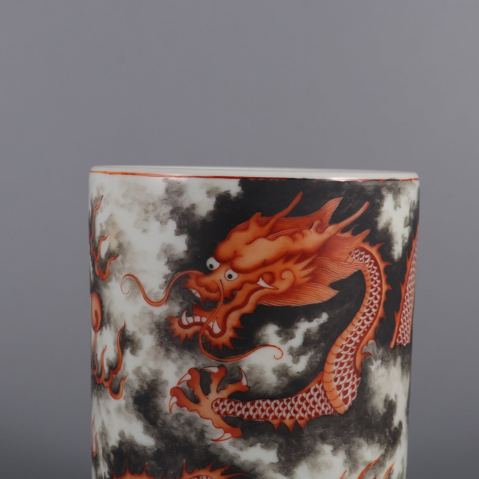 A Exquisite Ink Color Dragon Pattern Brush Pot - 4