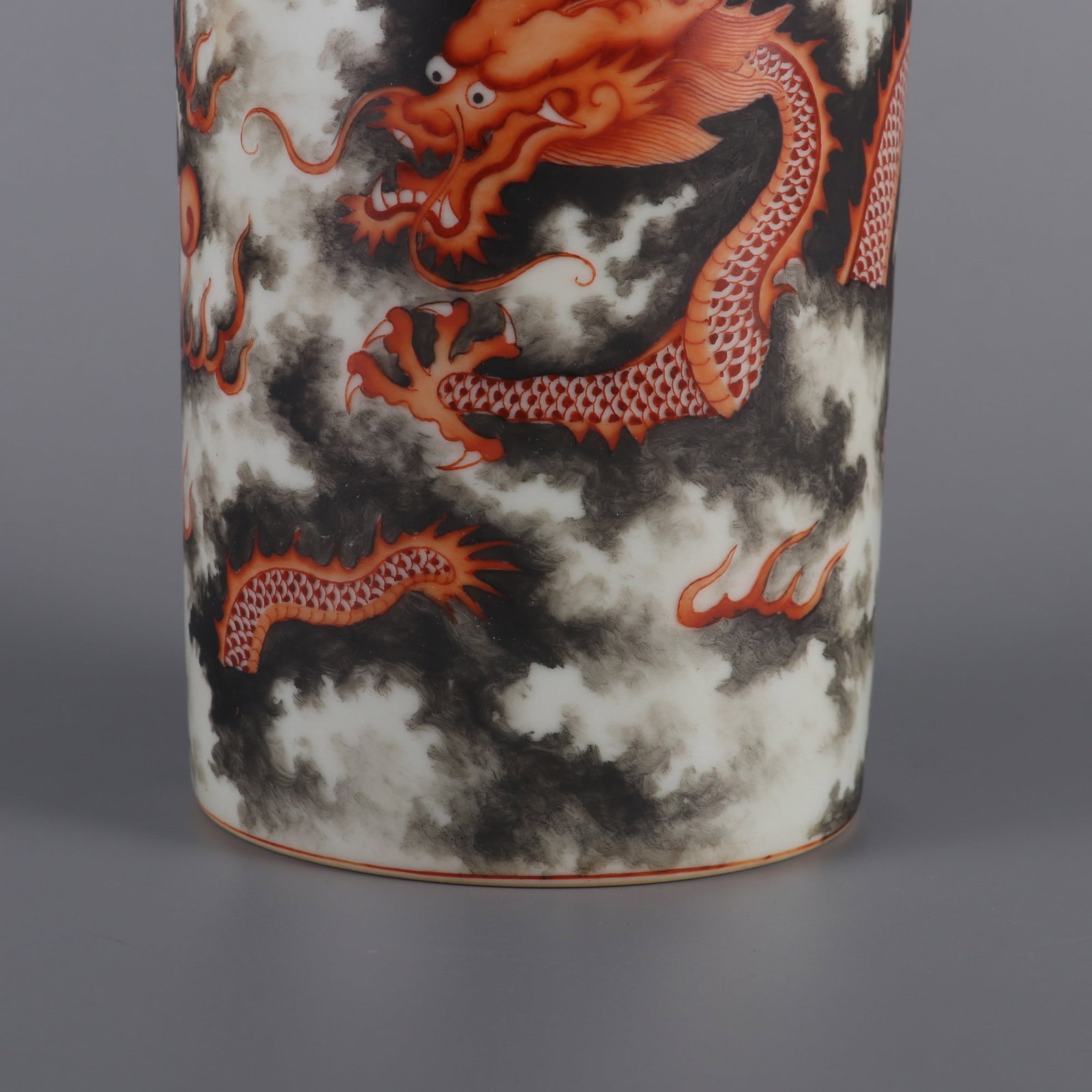 A Exquisite Ink Color Dragon Pattern Brush Pot - 5