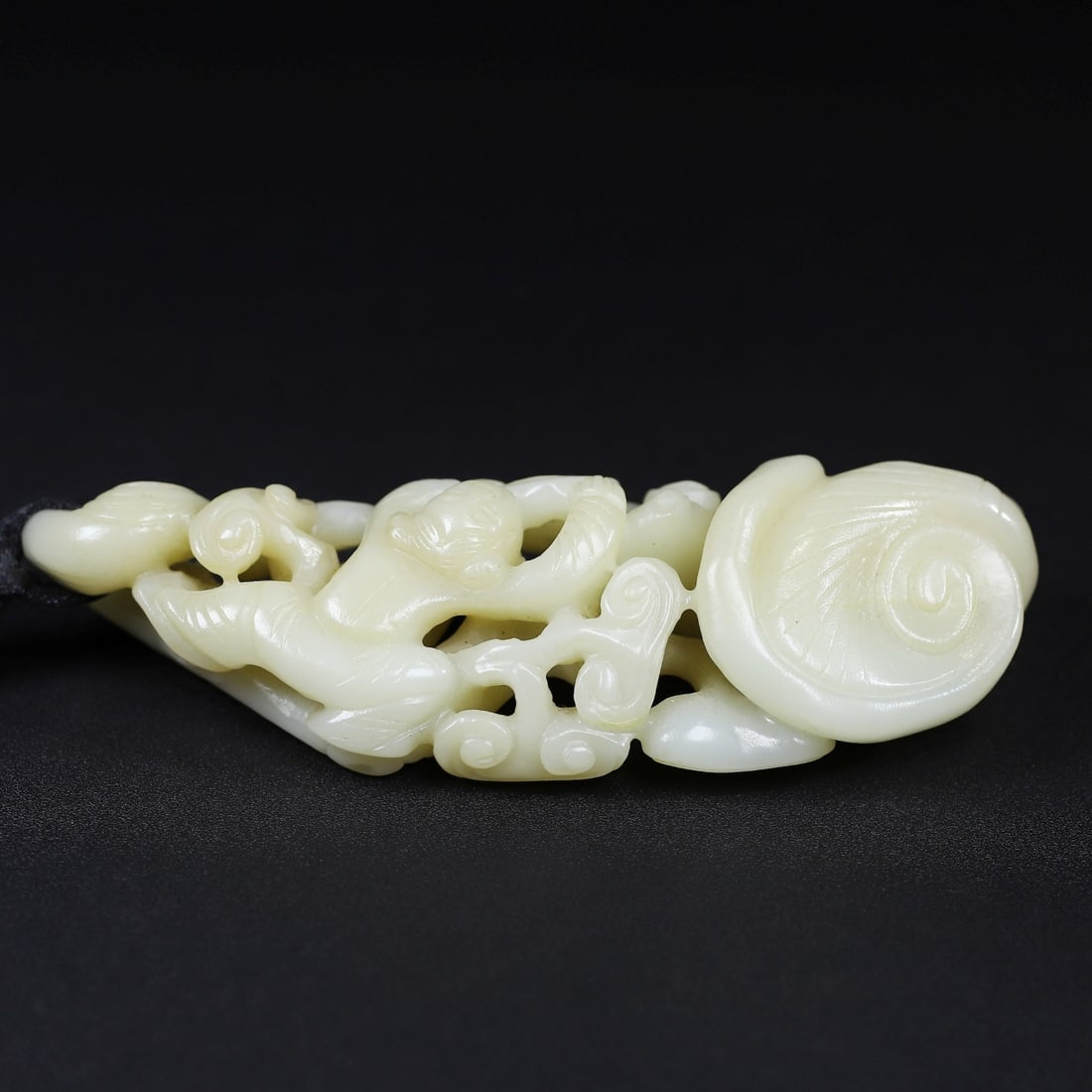 A Exquisite Hotan Jade Ruyi - 7
