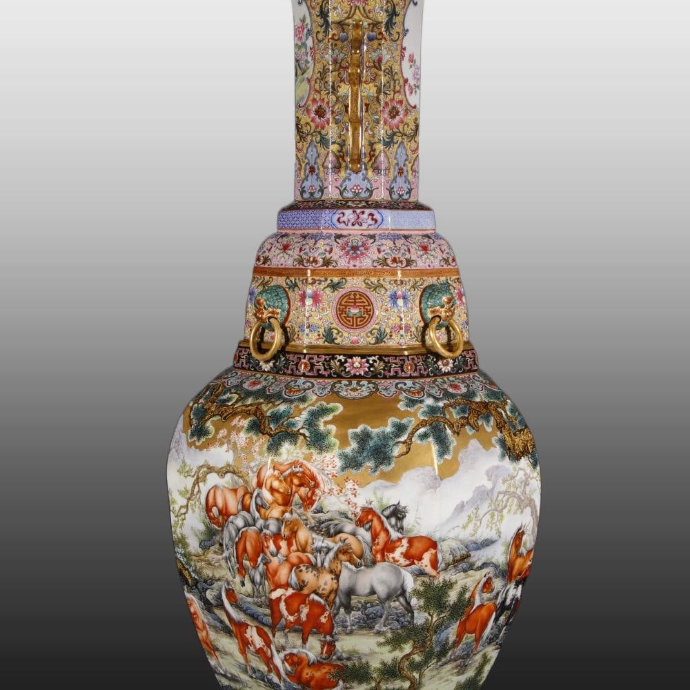 A Exquisite Enamel Sheep Pattern Vase - 2