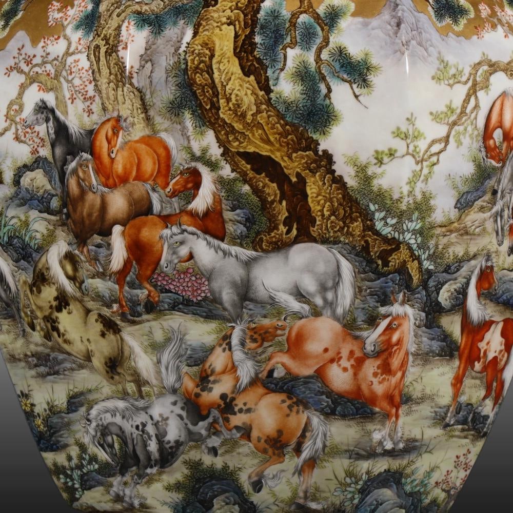 A Exquisite Enamel Sheep Pattern Vase - 4