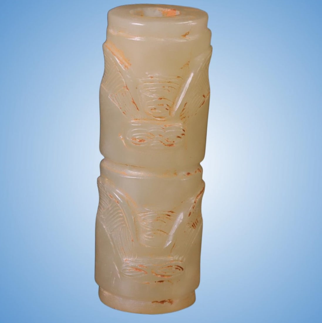 A Exquisite Gaogu Jade Handheld Carving: A Exquisite Gaogu Jade Handheld Carving,Ancient Time, China,Size:1.7inx0.6in,Weight:15g 高古玉手把件,远古时期