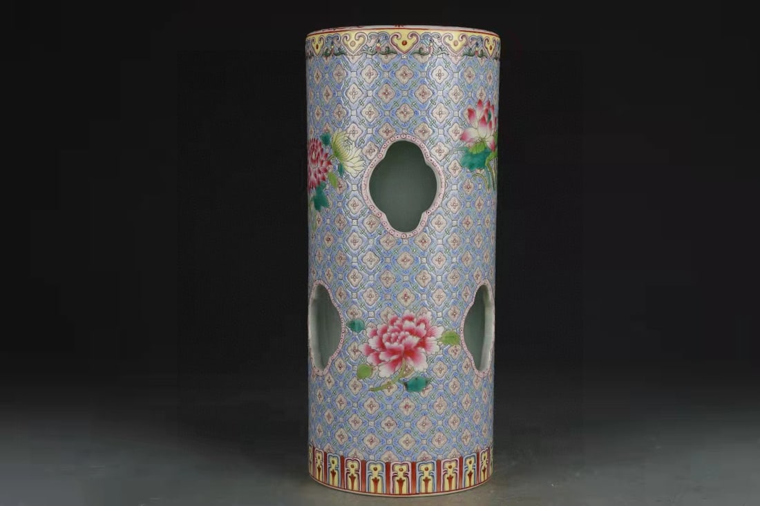 A Exquisite Blue Ground Flower Pattern Tube: A Exquisite Blue Ground Flower Pattern Tube,Qing Dynasty, China,Qianlong Six-character Mark,Size:11.3inx4.9inx4.7in