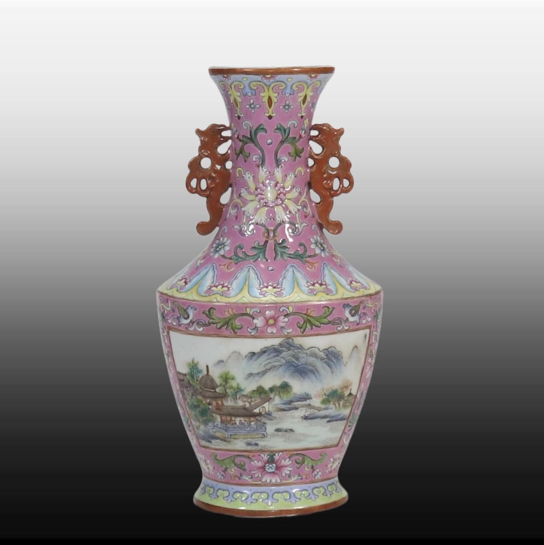 A Exquisite Ruby Red Glazed Landscape Pattern Vase: A Exquisite Ruby Red Glazed Landscape Pattern Vase,Qing Dynasty, China,Qianlong Six-character Mark,Size:8.2inx4.1in