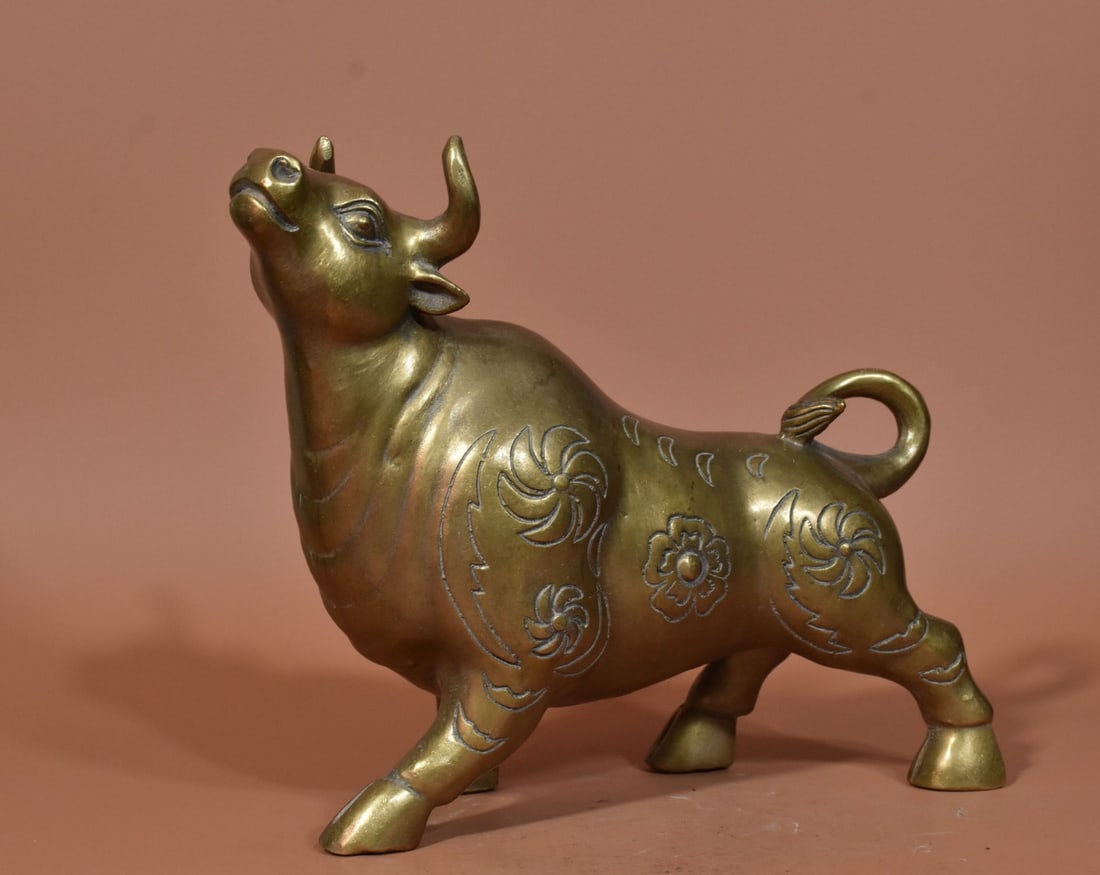A Exquisite Gilt Bronze Buffalo Ornament - 6