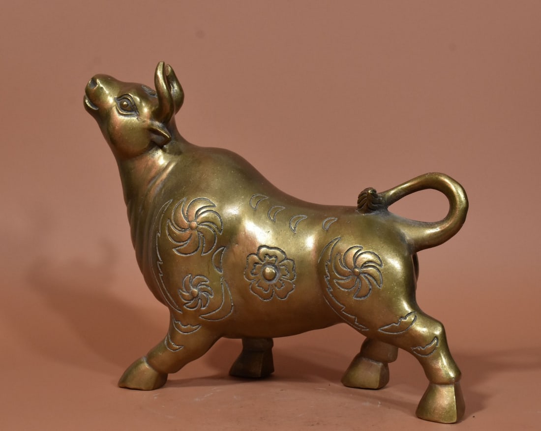 A Exquisite Gilt Bronze Buffalo Ornament - 7