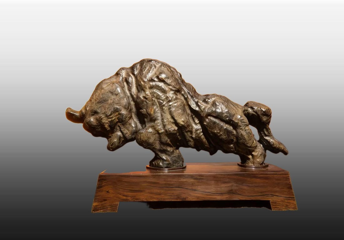 A Exquisite Lingbi Stone Buffalo Ornament: A Exquisite Lingbi Stone Buffalo Ornament,Qing Dynasty, China,Size:18.1inx4.7inx11.8in,Weight:12600g 灵璧石牛摆件,中国清代