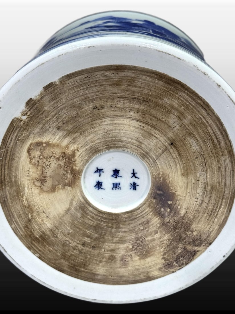 A Exquisite Blue and White Landscape Pattern Brush Pot - 9