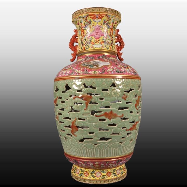 A Exquisite Famille-Rose Pea-Green Glaze Painted Gold Bat Pattern Vase: A Exquisite Famille-Rose Pea-Green Glaze Painted Gold Bat Pattern Vase,Qing Dynasty, China,Qianlong Six-character Mark,Size:19.3inx10.2in