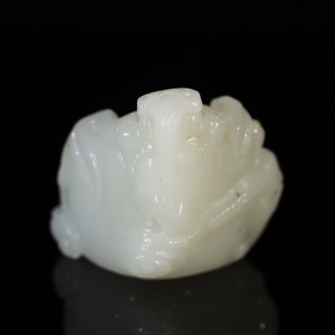 A Exquisite Hotan Jade Dragon Thumb Ring - 5