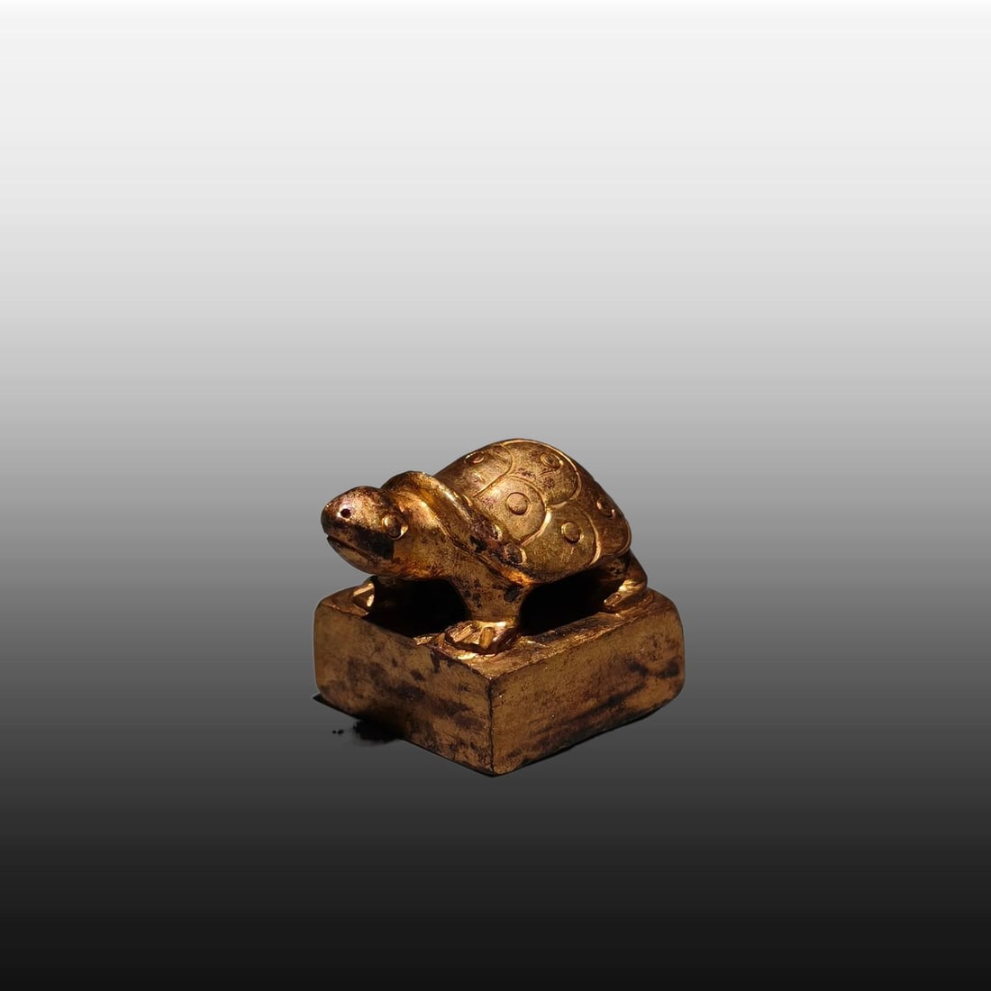 A Exquisite Gilt Bronze Turtle Seal - 4