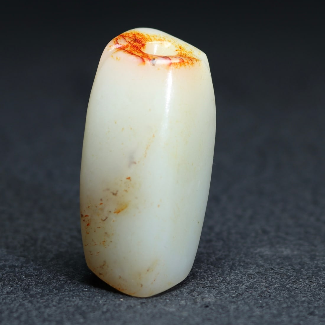 A Exquisite Hotan Jade Handheld Carving: A Exquisite Hotan Jade Handheld Carving,Han Dynasty, China,Size:2.2inx0.9inx0.9in ,Weight:63g 和田玉手把件,中国汉代