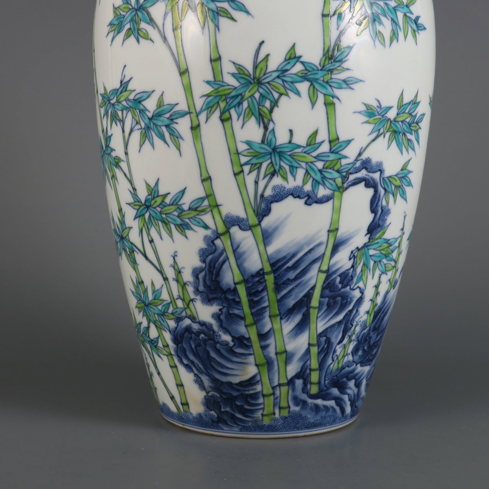 A Exquisite Doucai Bamboo Pattern Vase - 5