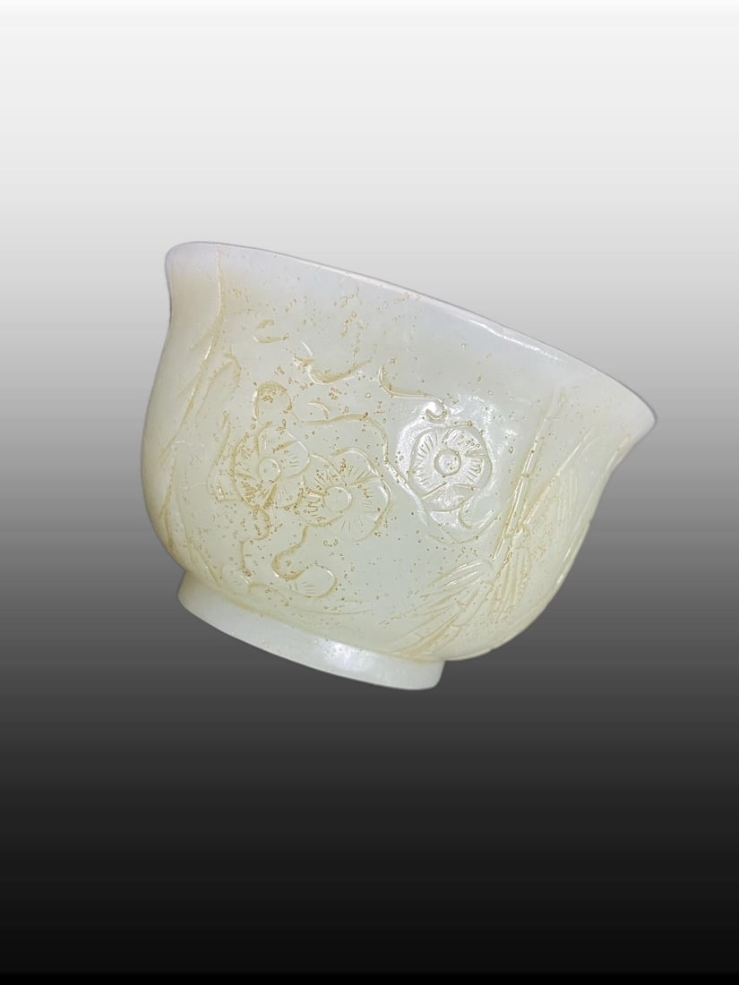 A Exquisite Hotan Jade Figures Pattern Cup - 3