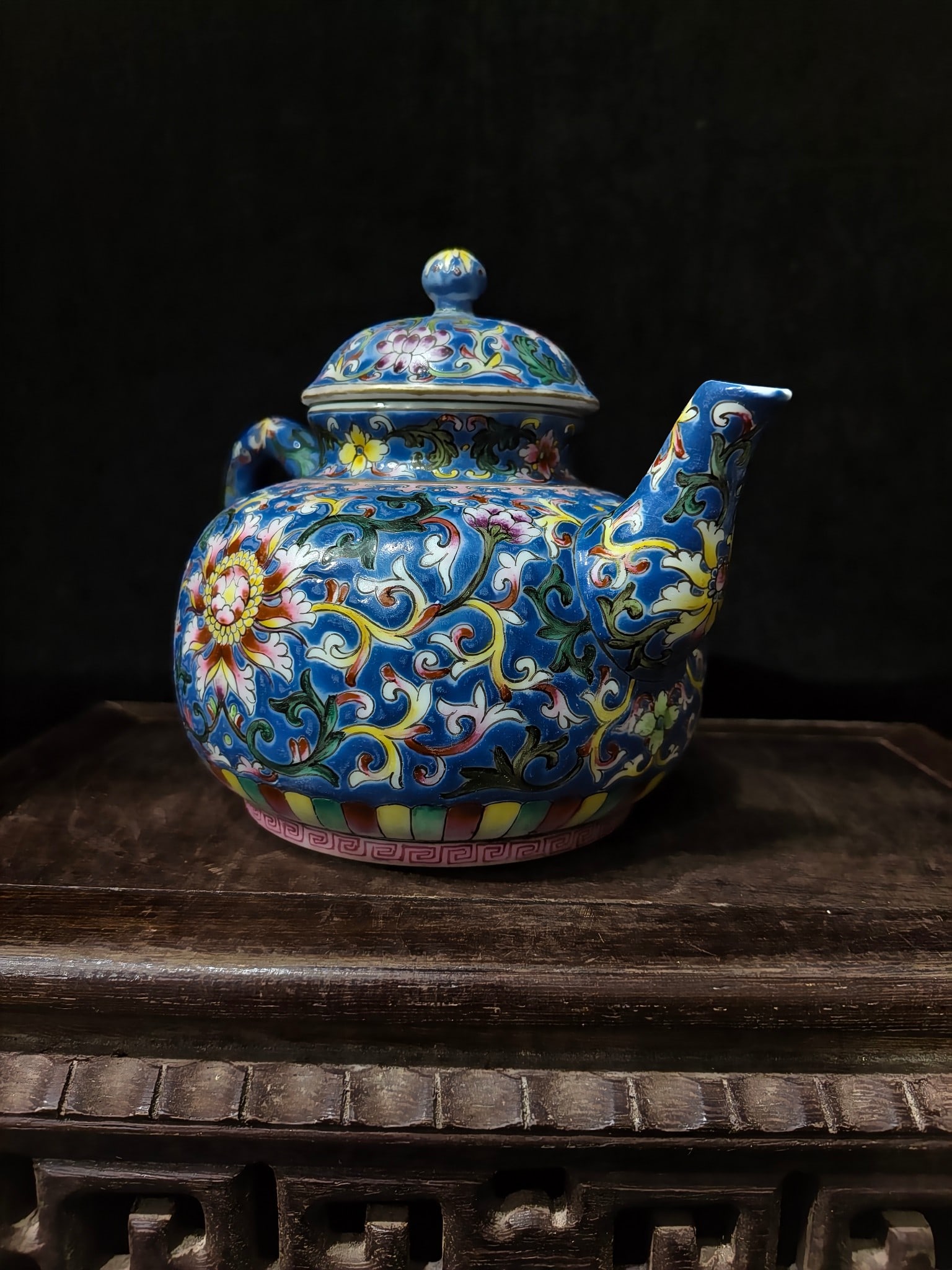 A Exquisite Enamel Lotus Pattern Ewer - 7