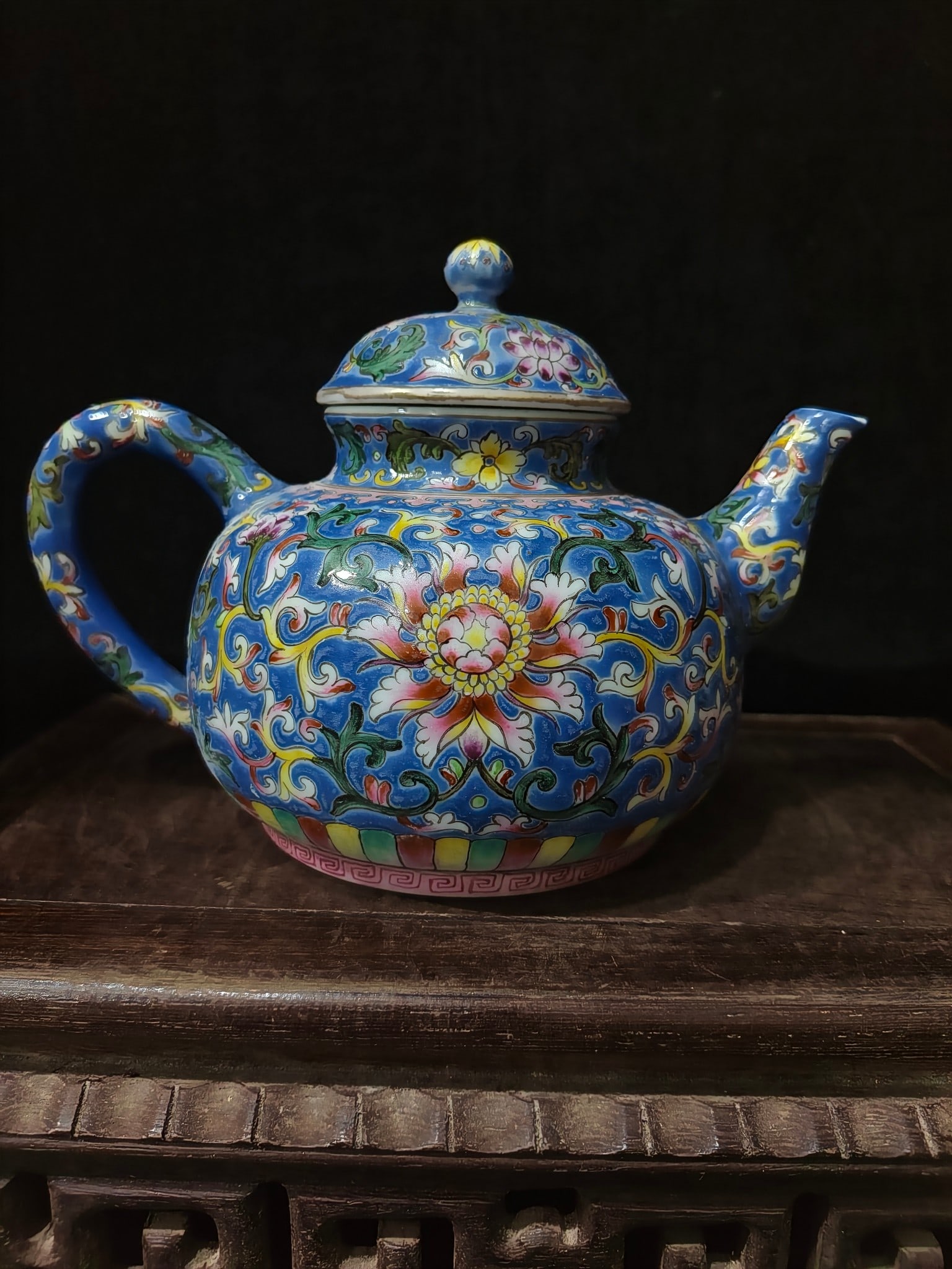 A Exquisite Enamel Lotus Pattern Ewer - 8