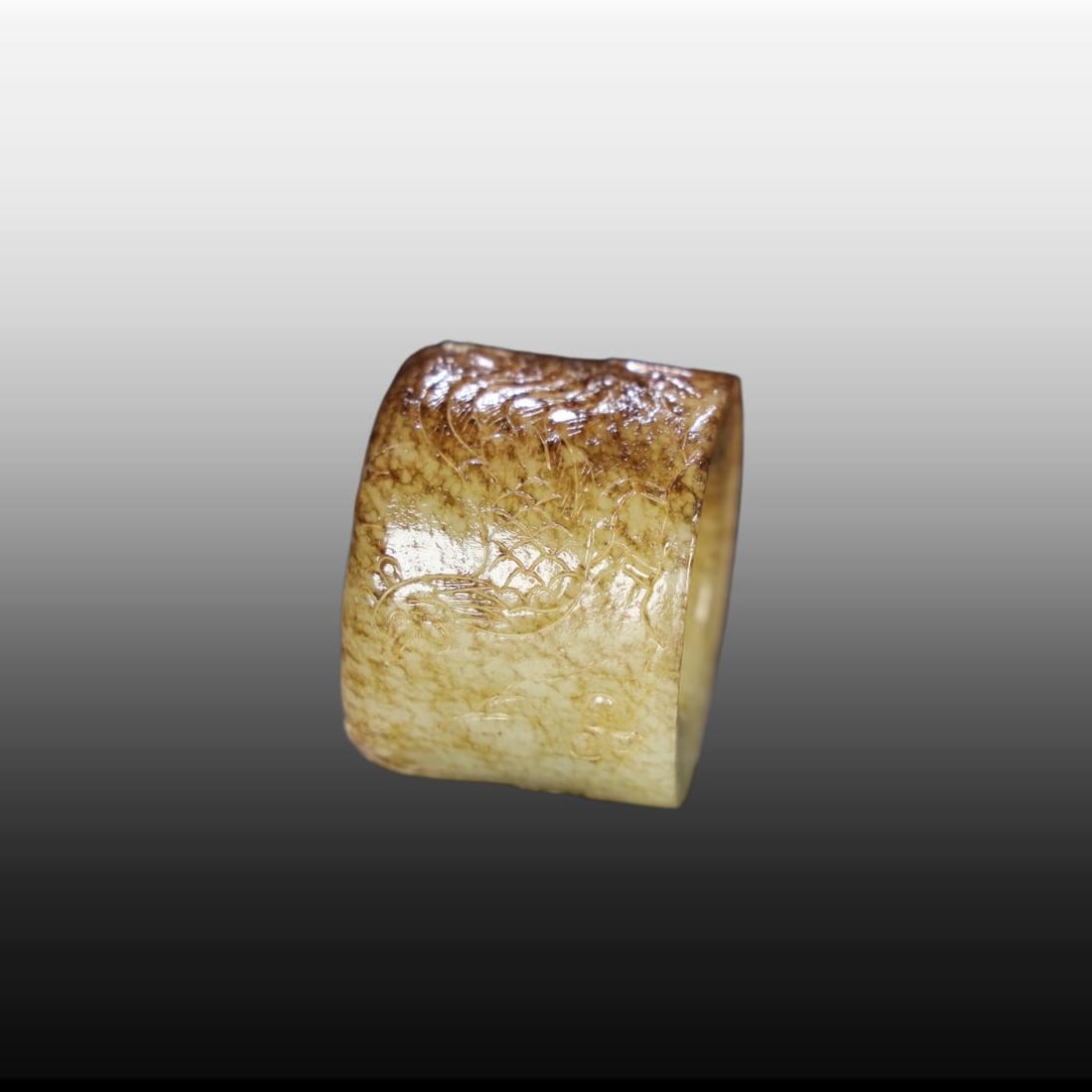 A Exquisite Hotan Jade Thumb Ring - 9