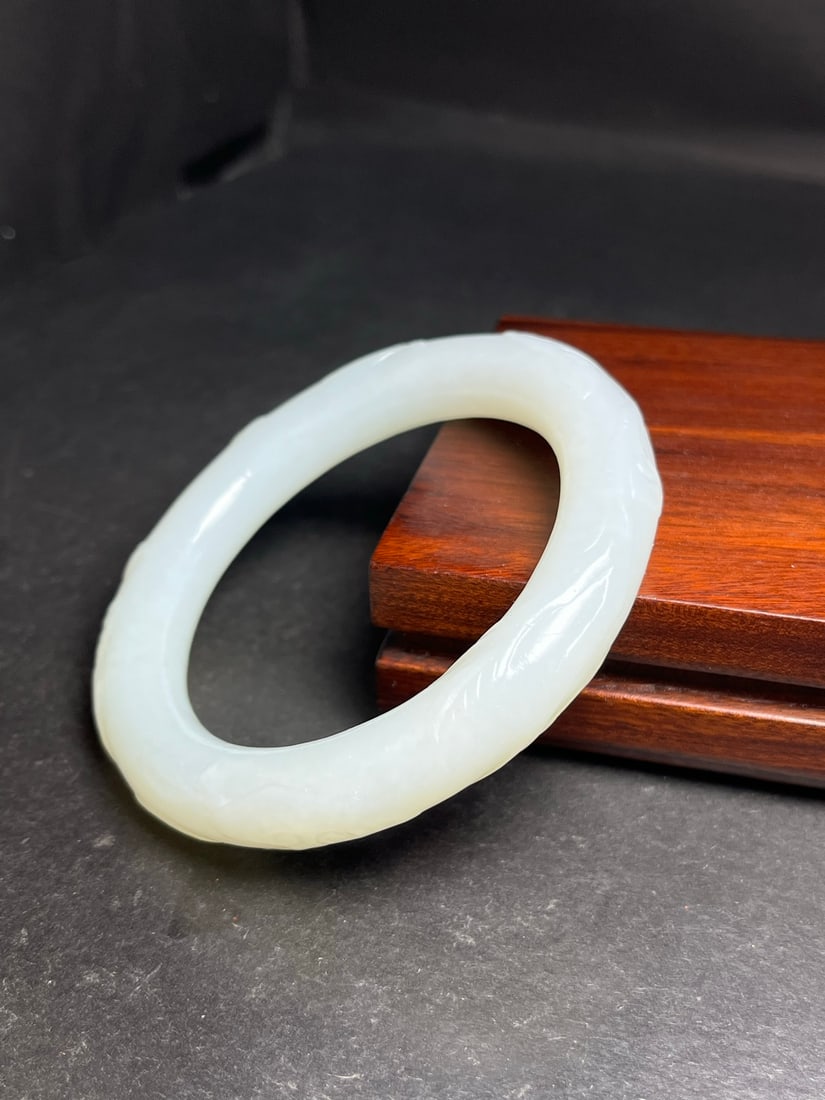 A Exquisite Hotan Jade Bracelets - 3