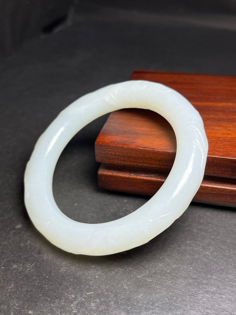 A Exquisite Hotan Jade Bracelets - 5