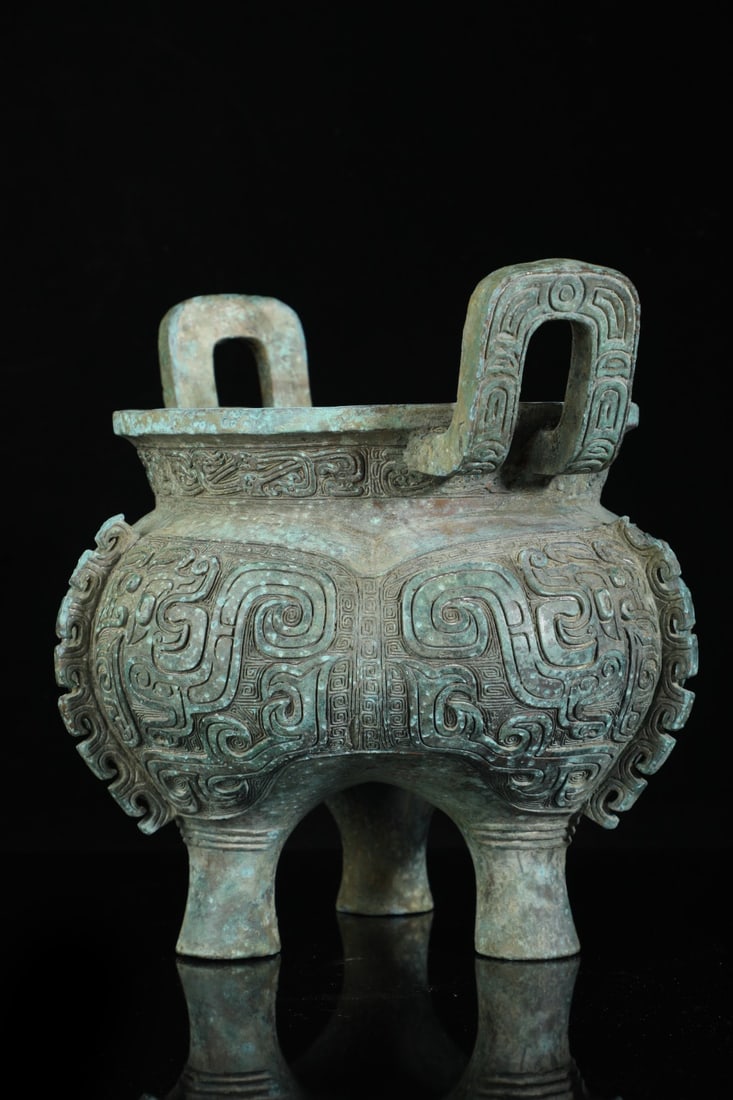 A Exquisite Bronze Beast-Face Pattern Censer - 4